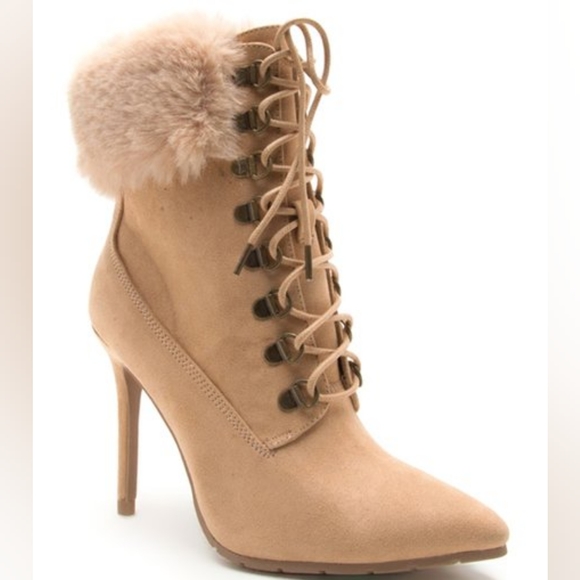 Tennie Bootie Point-Toe Size: 8 - Picture 3 of 17